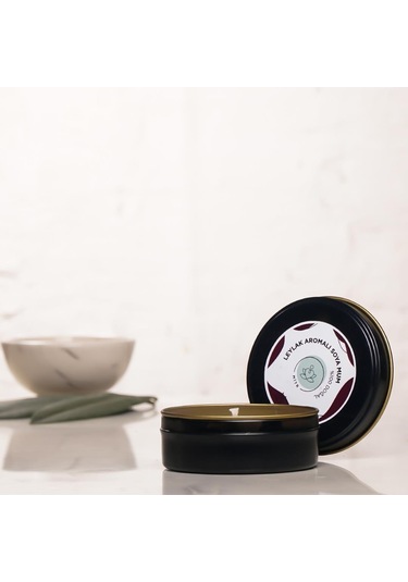 Mitr Leylak Aromalı Metal Soya Mum Çok Renkli