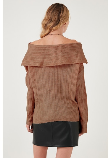 Lela Oversize Fit Madonna Yaka Triko Bayan Kazak 4615216 Camel