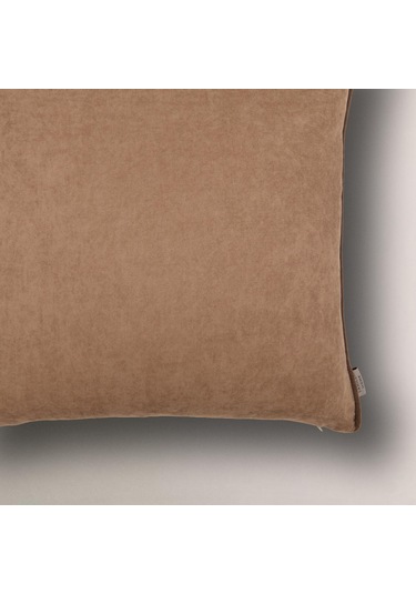Efe Biye Detaylı Düz Kırlent Kılıfı Kahverengi