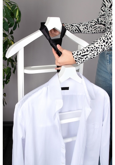İki Tepeli Dilsiz Uşak Beyaz Masif Ahşap Palto Ceket Cüppe Ofis Beyaz