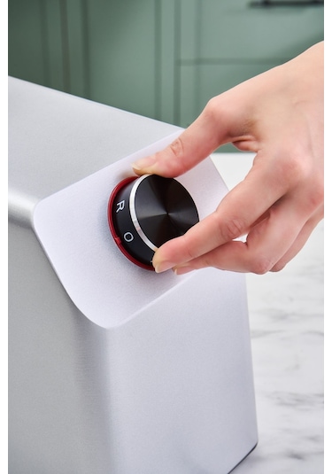 Karaca Salça,Sucuk,Sosis ve İçli Aparatlı Kıyma Makinesi