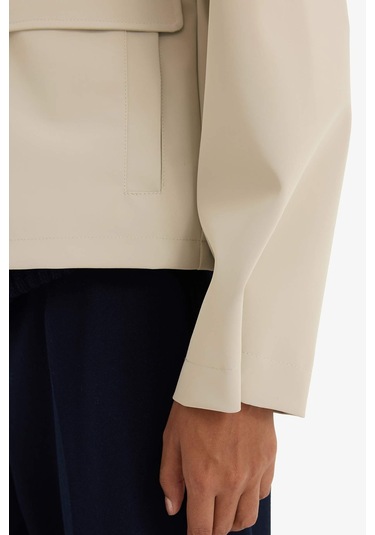 Defacto Regular Fit Kapüşonlu Polar Astarlı Suni Deri Yağmurluk E8573ax25aubg744 Bej