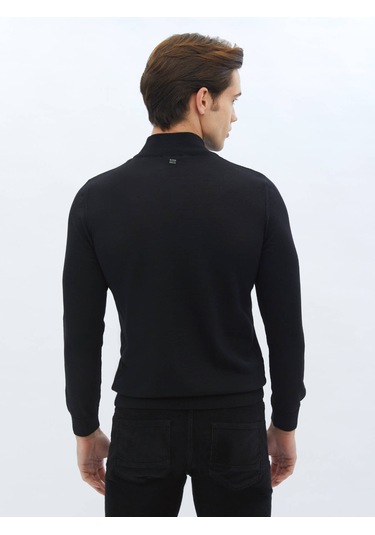 Siyah Yarım Balıkçı Yaka Düz Örgü Yün Karışımlı Triko 656011 Siyah