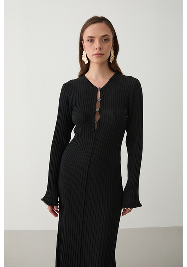 Siyah Düğme Detaylı Uzun Elbise - 1725 Kahverengi