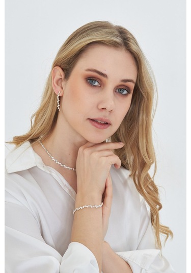 Lesa Wear Ajda Model Zirkon Taşlı Zarif Kolye Küpe Bileklik Seti Gümüş