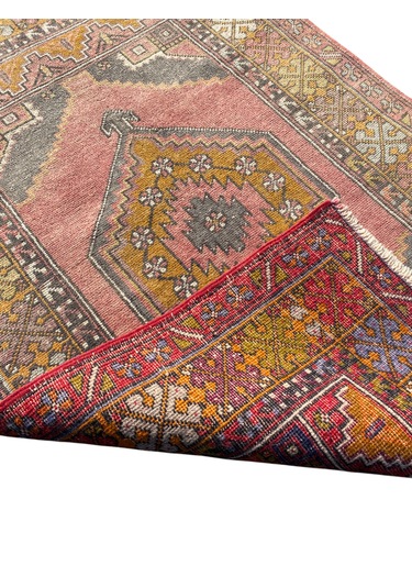 El Dokuma Eskitme Ortaköy Halısı 108x171 Vintage Halı Çok Renkli