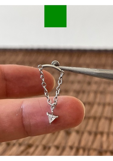 316 L Cerrahi Çelik Üçken Zirkon Taşlı Zincirli Dudak Helix Kıkırdak Tragus Piercingi Gümüş