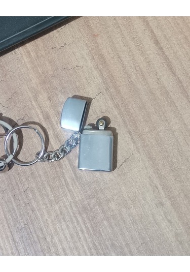 Mini Zipo Çakmak Şeklinde Anahtarlık Çakmak 4198
