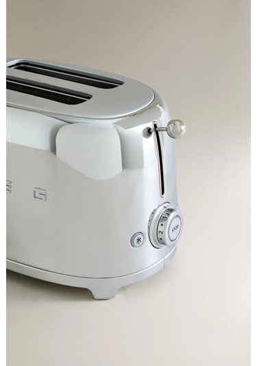 Smeg TSF01 2 Dilim Ekmek Kızartma Makinesi Krom