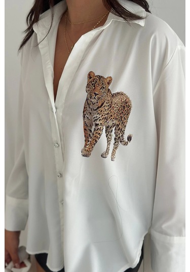 Aslan Desen Baskılı Taşlı Gömlek Beyaz