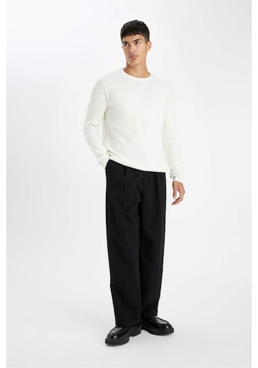 DeFacto Standart Fit Normal Kesim Bisiklet Yaka Basic Düz Triko Kazak D1967AX24AUER100