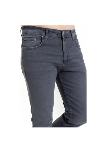 Yeni Sezon Erkek Dört Mevsimlik Likralı Regular Tam Kalıp Düz Paça Fermuarlı Yüksek Kaliteli Kot Pantolon 720-Gri Yeni Sezon Erkek Dört Mevsimlik Likralı Regular Tam Kalıp Düz Paça Fermuarlı Yüksek Kaliteli Kot Pantolon 720-Gri