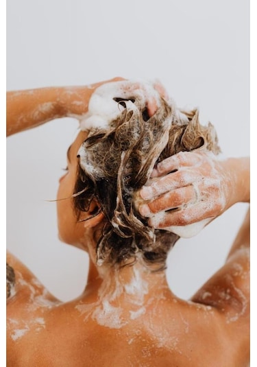 Bobel Besleyici Onarıcı Nemlendirici Şampuan 330Ml