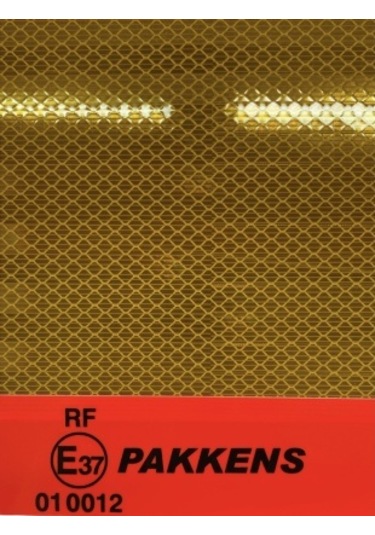 Pakkens Tır Çekici Reflektörü Aliminyum Tabanlı Ürün E37 Belgeli