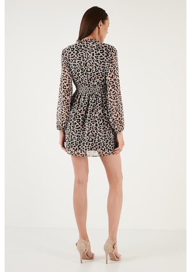 Lela V Yaka Regular Fit Gipeli Düğme Detaylı Şifon Mini Bayan Elbise 611El01433 Leopar Lela V Yaka Regular Fit Gipeli Düğme Detaylı Şifon Mini Bayan Elbise 611El01433 Leopar