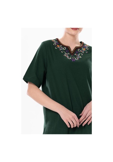 Kısa Kol Şile Bezi Gökkuşağı Nakış Detaylı Yazlık Bluz Yeşil Ysl-yeşil
