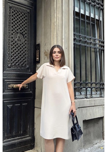 Bej Kısa Kol, Polo Yaka, Dokulu Kumaş, Basic Kalıp/kesim, Aerobin Rahat Midi Elbise Taş