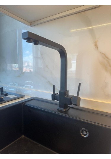 Paslanmaz Pirinç Arıtmalı Kare Siyah Eviye Bataryası Siyah