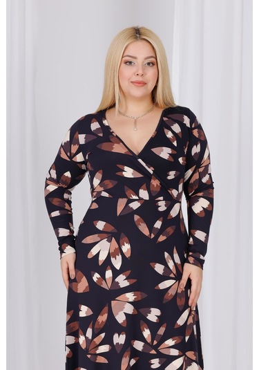 Kadın Siyah Kahve Floral Desen Kruvaze Yaka Büyük Beden Esnek Maxi Elbise Siyah - Kahve