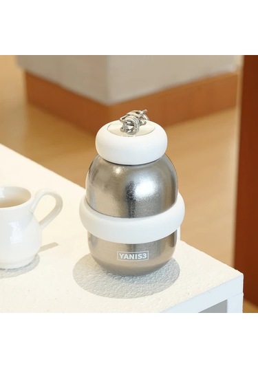 Brightnova Yanis 3 Titanyum Seyahat Kupası 270ml Çapraz Askı Termos Matara Pastel Mor Siyah Bej 07 Beyaz