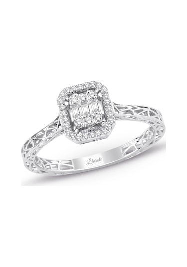 0.17 Ct. Modern Tasarım Baget Pırlanta Yüzük