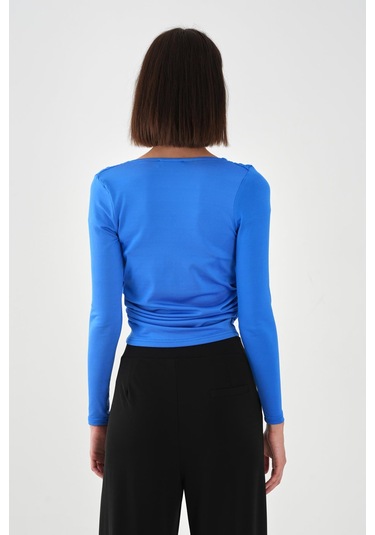 Alexandergardı Degaje Yaka Dökümlü Bluz Siyah