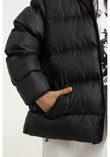 Kız Çocuk Siyah İçi Polarlı Kapüşonlu Su Geçirmez Rüzgara Dayanıklı Cepli Şişme Kışlık Mont Siyah