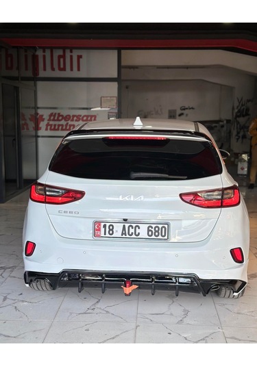 Kia Ceed 2021... Body Kit--fibersan Tuning