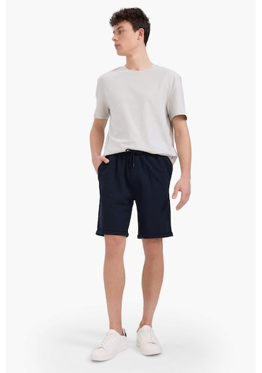 DeFacto Regular Fit Dokulu Basic Düz Bermuda Şort E2606AX25SMNV253