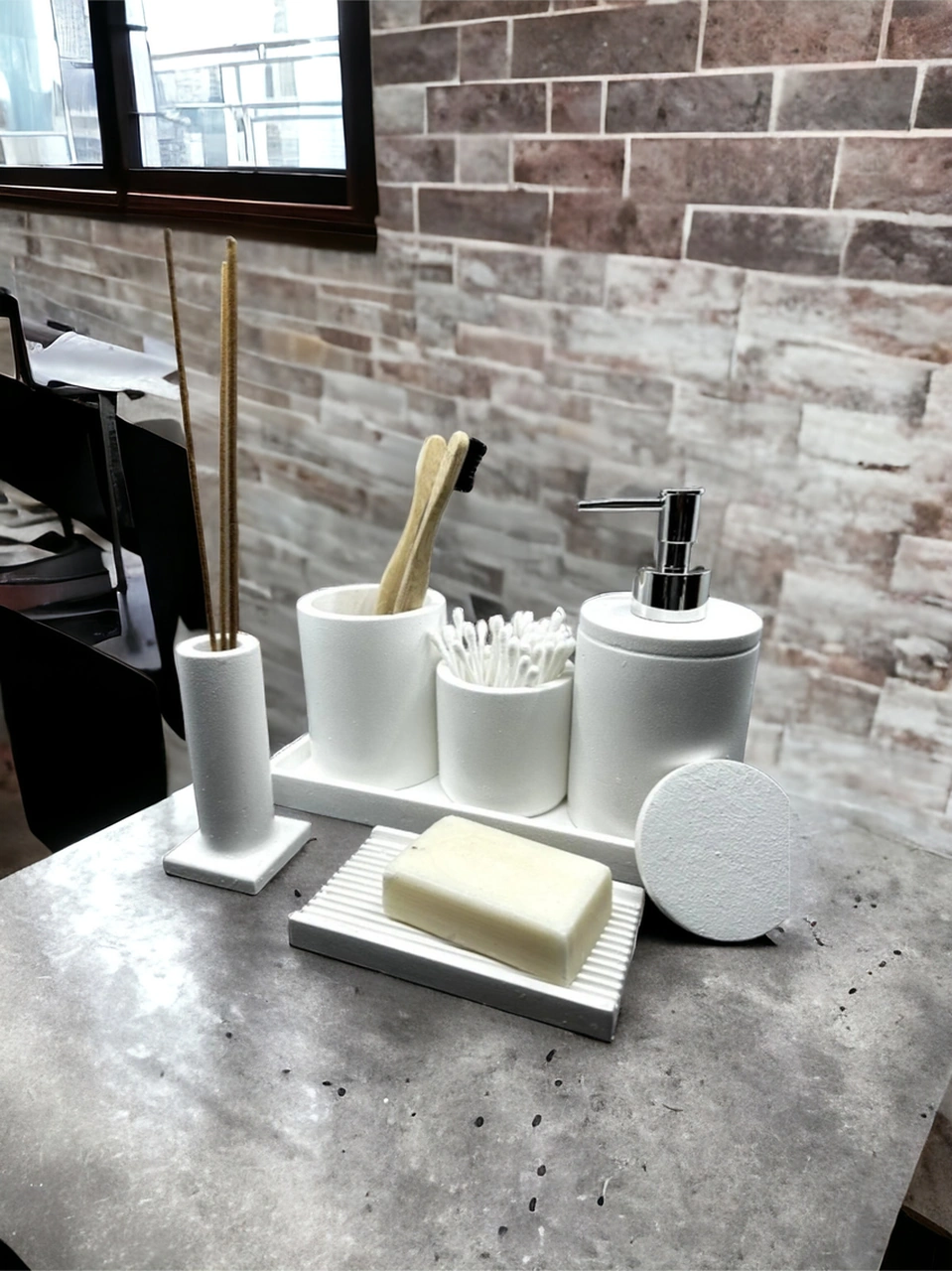 Kırık Beyaz Beton Banyo Set, Sıvı Ve Katı Sabunluk,diş Fırçalık,mumluk,pamukluk,tepsi Beyaz