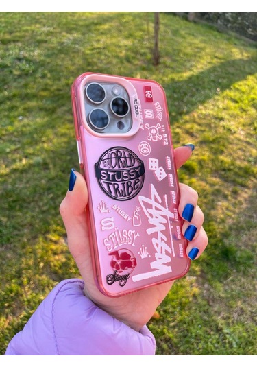 İphone Uyumlu 14 Promax Holocase Yeni Model Baskılı Sert Plastik Sararmaz Darbe Emici Kamera Korumalı Pembe