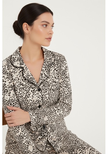 Luxury Viscose Siyah Beyaz Leopar Desenli Kadın Uzun Kollu Pijama Takımı 42570 LEOPAR
