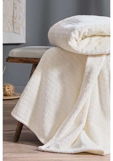 Puffy Trinity Wellsoft Tv Battaniyesi - Şampanya