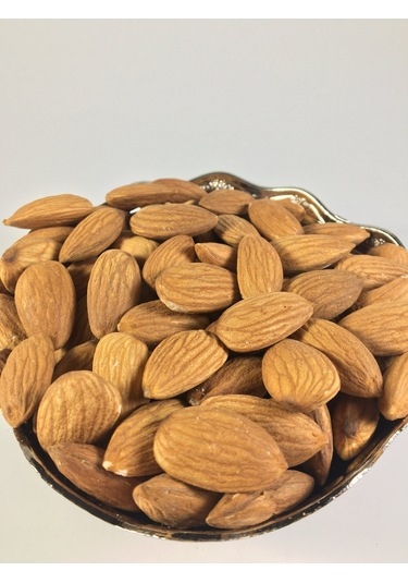 Sıddık Kırmacı Çiğ Badem İçi 1 KG