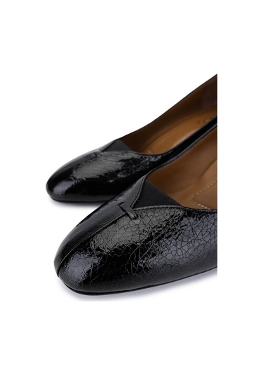 Tamer Tanca Kadın Hakiki Deri Siyah Klasik Ayakkabı 1135 06101 Bn Ayk Sk25-26 Sıyah Siyah