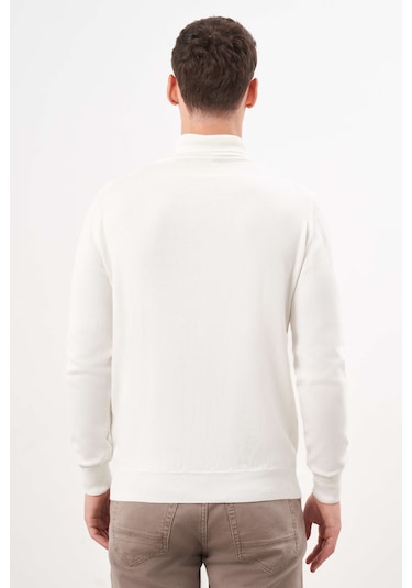Morven Erkek Ekru Basic Balıkçı Yaka Dynamic Fit Rahat Kesim Triko 26kc017002454 Ekru Ekru