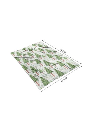 Noel Desenli 40x50 İnç Polar Battaniye, Yumuşak, Hafif Ve Kalın, Erkek, Kadın Ve Çocuk İçin Noel Çam Ağacı