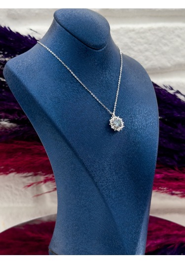 925 Ayar Gümüş Mistik Topaz Taşlı Kar Tanesi Tasarım Zarif Kadın Kolye Gümüş