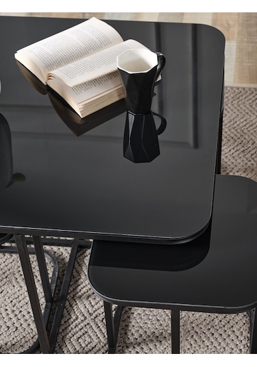 4+1 Siyah Kaplama Siyah Ayna Radüslü Orta Sehpa