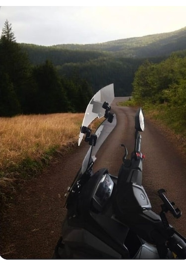 Mondial Uyumlu Deflektör Rüzgar Saptırıcı Siperlik Şeffaf Motor Camı Cam Uzatma Model 1