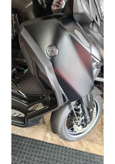 Yamaha Xmax  2023/2025 Uyumlu Ön Bacak Koruma