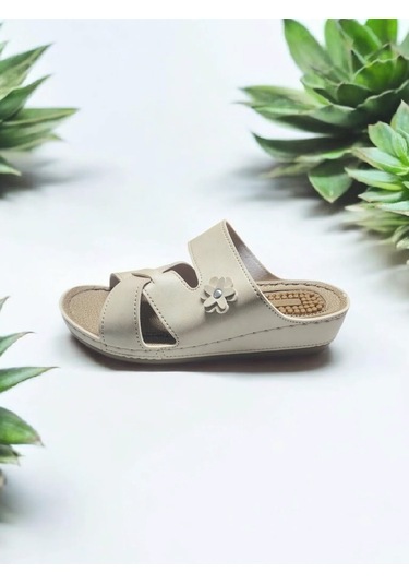 Kadın Topuk Dikeni Jelli Ev Dışarı Terlik Krem