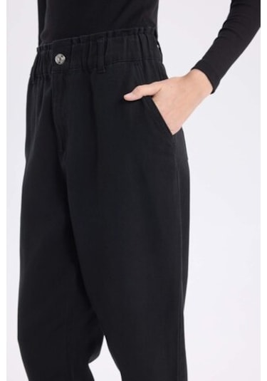 Defacto Paperbag Gabardin Kumaş Pantolon Cepli Standart Paça Gabardin Pantolon S2790az25spbk81 Siyah Defacto Paperbag Gabardin Kumaş Pantolon Cepli Standart Paça Gabardin Pantolon S2790az25spbk81 Siyah