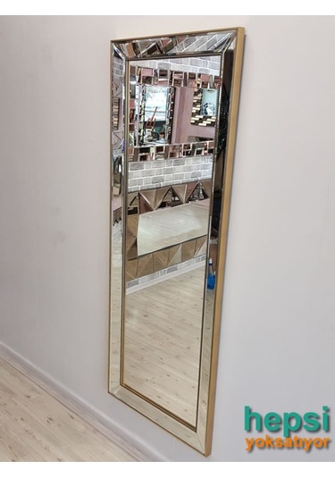 Ayna Çerçeveli Model Eskitme Altın Renk Boy Aynası Altın