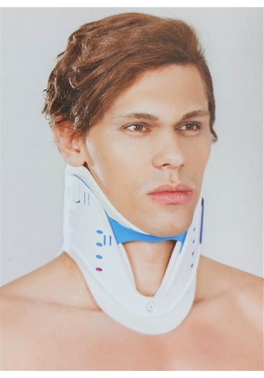 Yükseklik Ayarlı İlk Yardım Boyunluğu