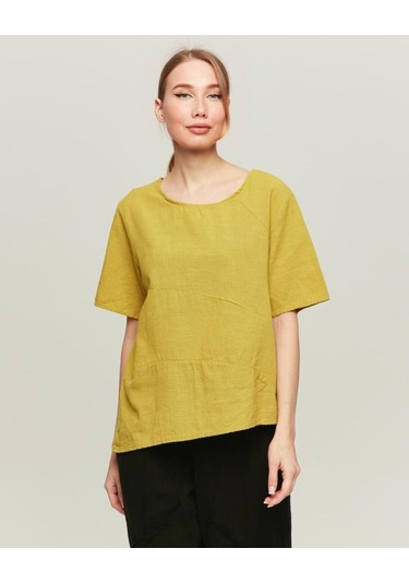 Parçalı Ekli Bluz - Şıklığı Ve Rahatlığı Bir Arada Sunan Modern Tasarım Safran Sarı