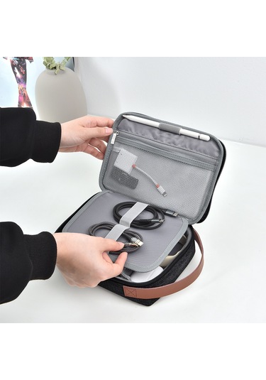 Wiwu Minimalist Çok Fonksiyonlu Su Geçirmez Taşınabilir Polyester Kumaş Seyehat Çantası Siyah