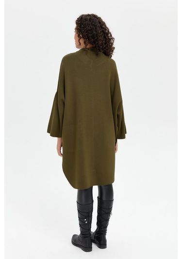 Kadın Dik Yaka Cebi Gül İşlemeli Fermuarlı Panço Haki Haki