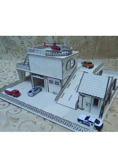 Ahşap 3 Katlı Otopark ve Gaz İstasyonu Beyaz