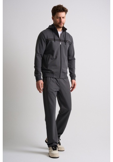 Shooter Sportswear Klasik Antrasit Erkek Eşofman Takımı Çıkartılabilir Kapüşonlu Rahat Kalıp Füme Shooter Sportswear Klasik Antrasit Erkek Eşofman Takımı Çıkartılabilir Kapüşonlu Rahat Kalıp Füme